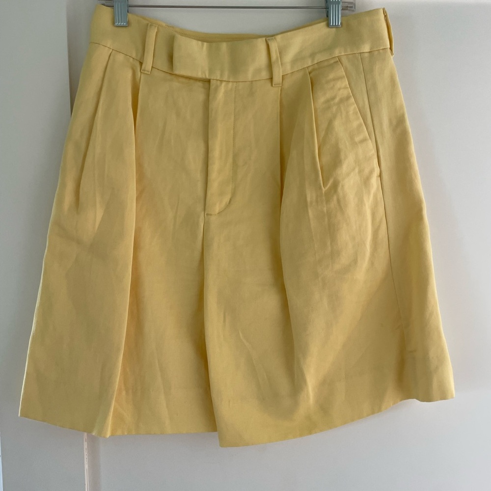 Banana Republic Yellow Women's Shorts